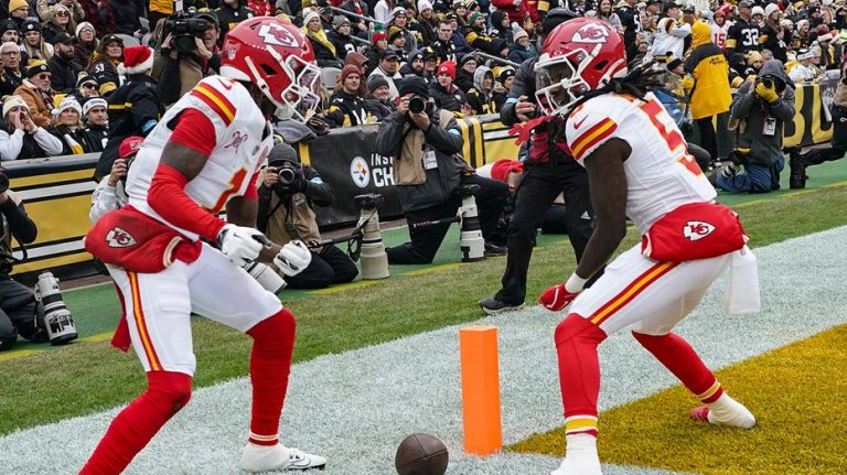 Chiefs’ Xavier Worthy hit with penalty after touchdown, sparks fan frenzy