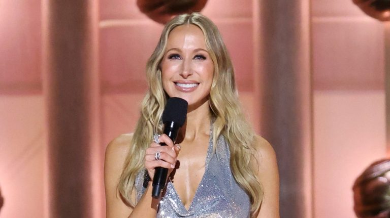 Golden Globes host Nikki Glaser mocks Diddy, Ben Affleck in opening monologue